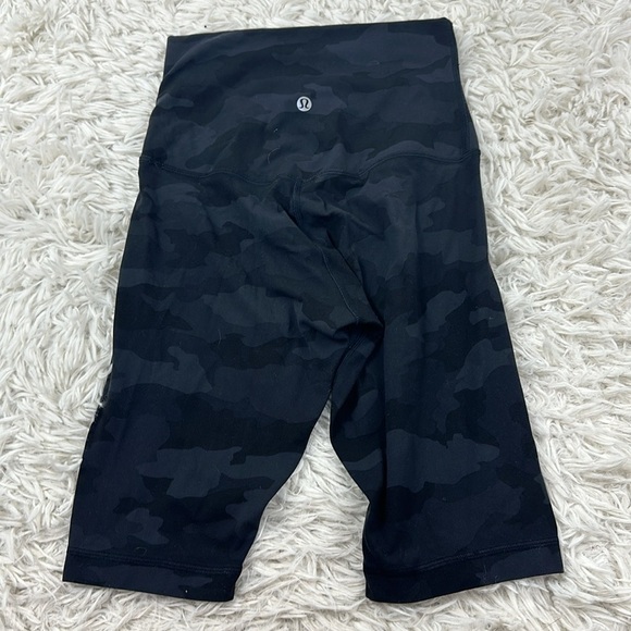 Lululemon Align Super High Rise Short *10" Incognito Camo Multi Grey - Picture 3 of 5